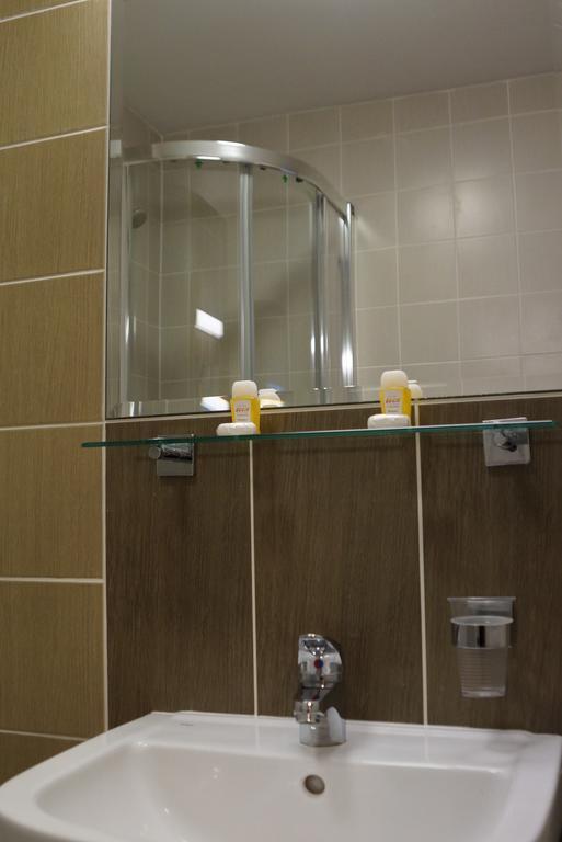 Hotel Bosir Bialystok Ruang foto