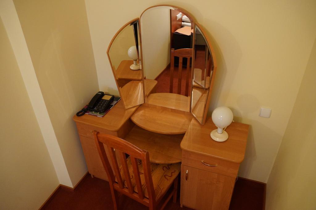 Hotel Bosir Bialystok Ruang foto