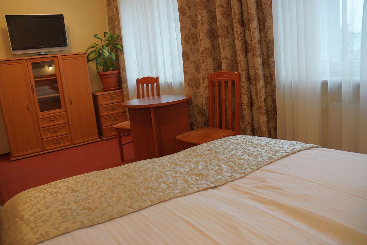 Hotel Bosir Bialystok Bagian luar foto