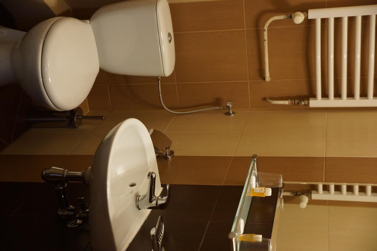 Hotel Bosir Bialystok Bagian luar foto