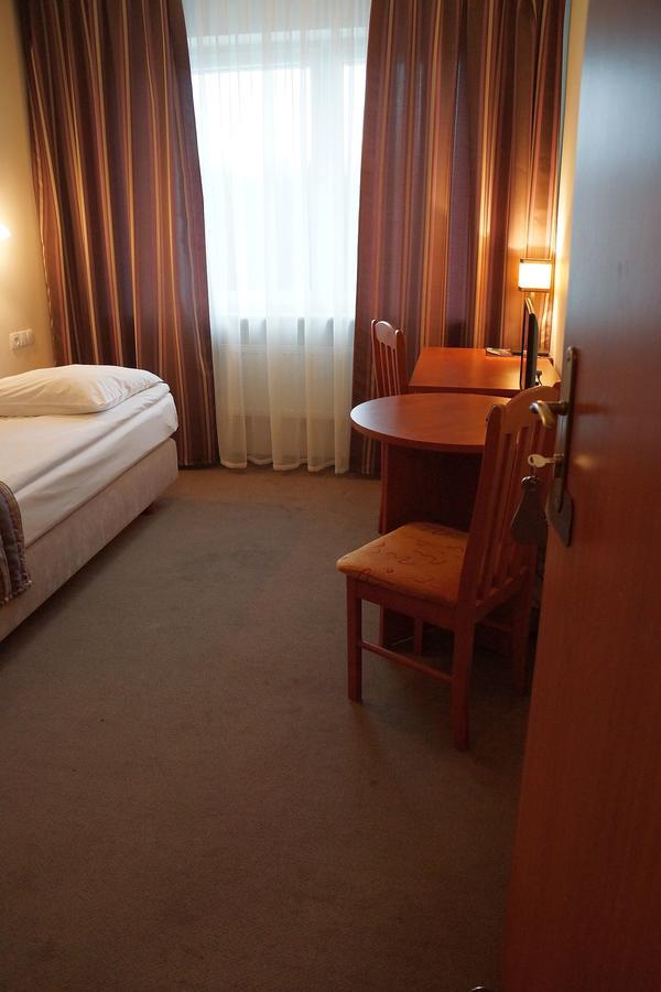 Hotel Bosir Bialystok Bagian luar foto