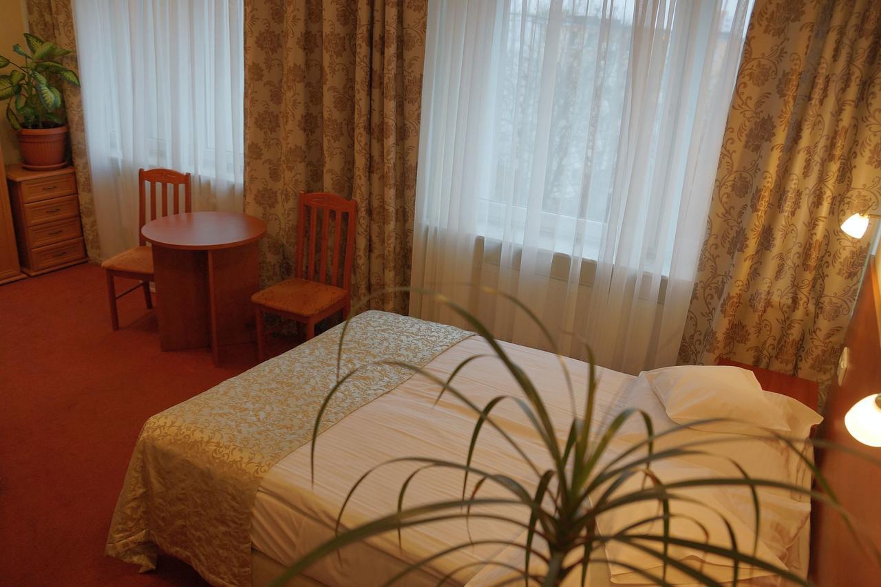 Hotel Bosir Bialystok Bagian luar foto